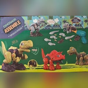 Dinosaur Assembly Play Set